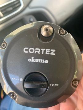 Carretilha de pesca Okuma Cortez