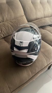 Capacete LS2 