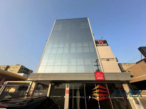 SALA COMERCIAL PARA LOCAÇAO NA AVENIDA TUPI - CENTRO - ED JB II - SA886