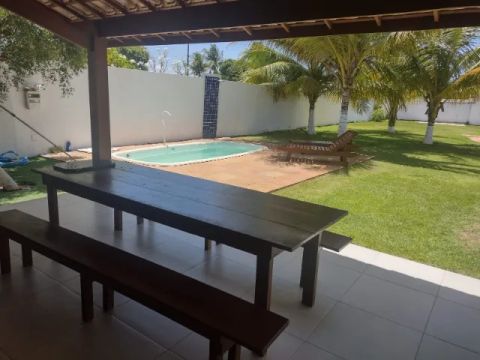 Linda casa em Arembepe