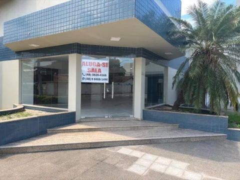 Excelente Sala Comercial (190 m) - Bairro Dehon - Tubarão/SC