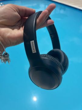 Fone de Ouvido Bluetooth Lenovo - Novo