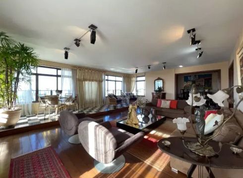 Apartamento á venda no bairo Carmo