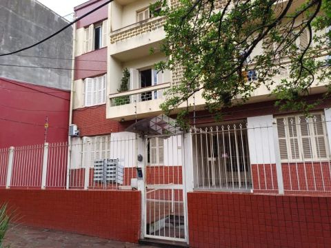 Apto 3dorm grande -térreo- com páteo ,no Bom Fim