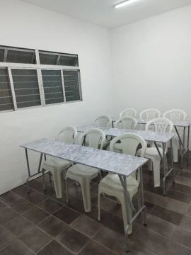 Mesa para escritório ou sala de curso