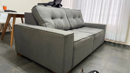 Sofá Retrátil de 2 Lugares Cinza