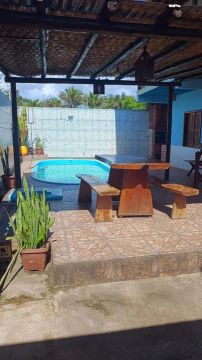 Casa de praia com piscina 