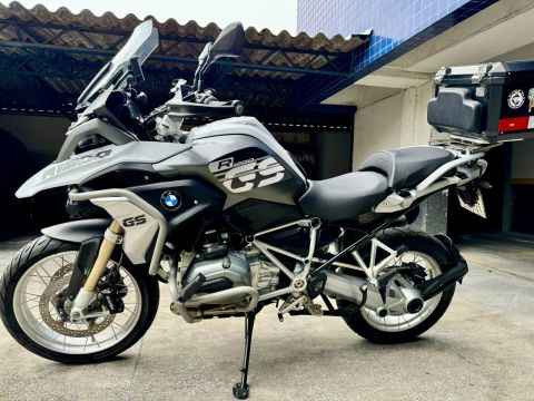 Motos BMW R no Brasil