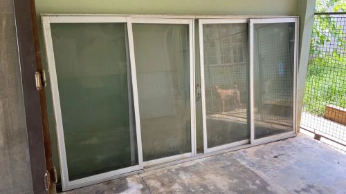 Janela de alumínio 2,68 largura x 1,44 altura