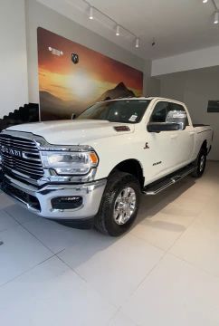 Ram 2500 Laramie 6.7 4x4 diesel 