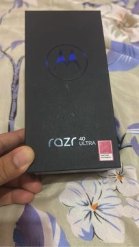 Celular Motorola Razr 40 Ultra - Novo - Lacrado
