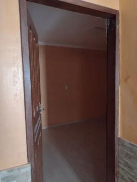 CASA A VENDA EM BROTAS 