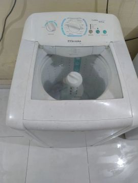 Máquina de Lavar Electrolux 12kg Turbo (entrego e divido no cartão)