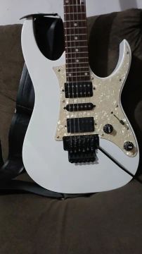 Guitarra Elétrica Ibanez 