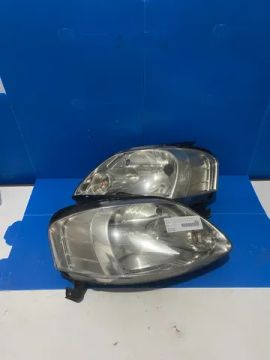 Faróis volkswagen Fox 2006 (originais)
