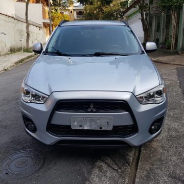 Carro lindo!!! Unico dono!!! IPVA pago!!! Automático!!!