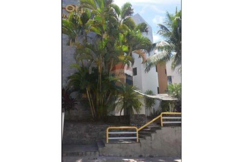 LOCAÇÃO DE HOTEL NA AVENIDA OCEÂNICA, COM FÁCIL ACESSO A PRAIA.