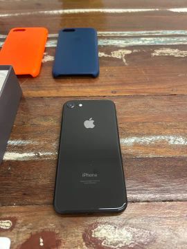 iPhone 8 Preto 128g - Usado