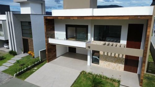 Casa Nova em Condomínio Norte da Ilha