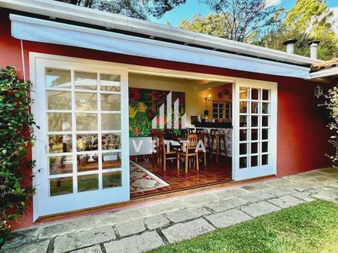 Casa para venda, 7 quartos, Nogueira, Petrópolis - CA71