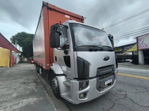 FORD CARGO 1519 BAÚ SAIDER 2013