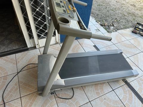 Esteira elétrica profissional com elevação eletrônica 