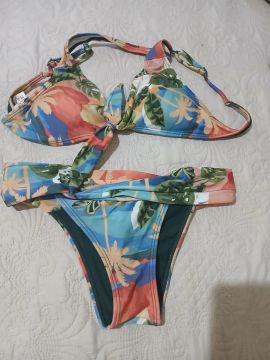2 Biquíni estampado floral