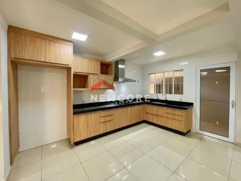 Casa de condomínio em Rua Floriano Peixoto - Jardim Estoril - Bauru/SP