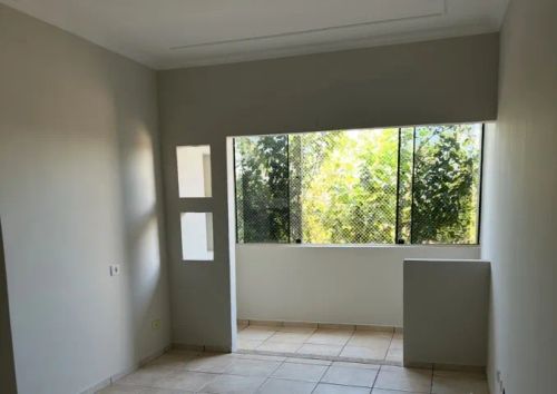 Apartamento São Francisco, 2 quartos - água, condomínio e IPTU inclusos.