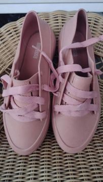 Melissa n33