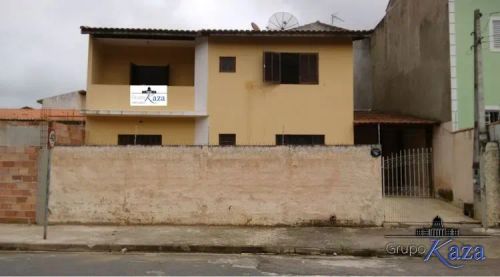 Imóvel para aluguel e venda possui 131 metros quadrados com 3 quartos