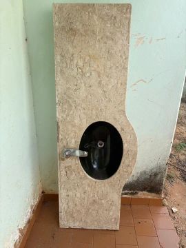 Pia na pedra 