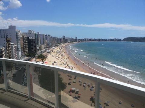 Apto de luxo , frente a praia com 3 quartos e 2 suítes e 2 vagas de garagem