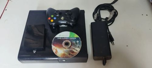 Xbox 360 super slim HD 250gb top Ac troca e cartao 