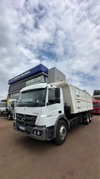  Mercedes-Benz Atego 2426 Caçamba Agrícola 2022
