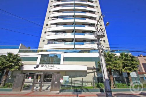 Apartamento com 91 m² na Trindade, ideal para famílias