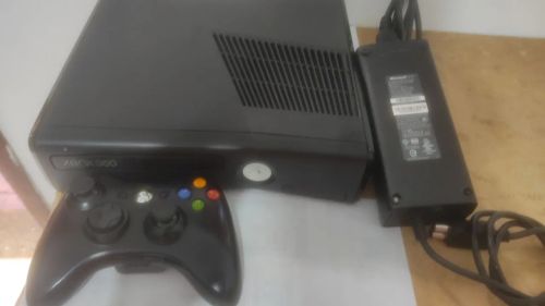 Xbox 360 slim desbloqueio RGH semi novo 
