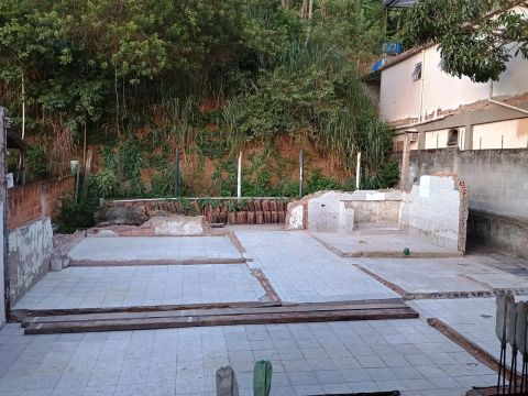 Pranchão de madeira maciça 5,70m