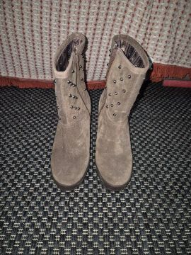 Bota cano curto Via Marte