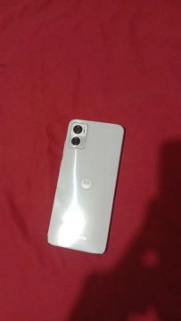 Motorola Moto E22 Branco - (PREÇO A NEGOCIAR)