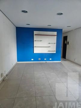 Apartamento com 2 dormitórios, 88 m2 bem distribuídos a poucos minturos do Metrô Marechal 