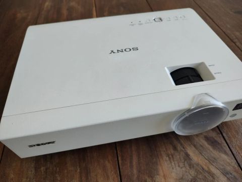 Projetor Sony MODELO VPL DX130B - Alta qualidade de imagem