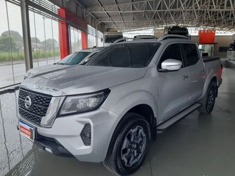 NISSAN FRONTIER XE 4X4