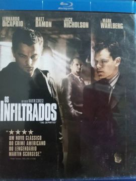 Blu-rays Os infriltados, Padre 3D, Batman Cavaleiro das trevas, 21 e Piratas do Caribe