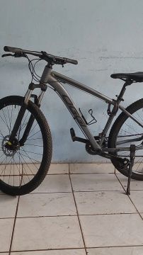 Bicicleta Oggi Aro 29. Novinha