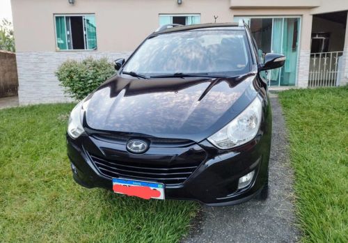 Vendo Ix35 preta 2011, automático.