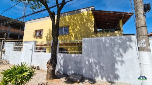 Vendo casa em Jardim Marilândia