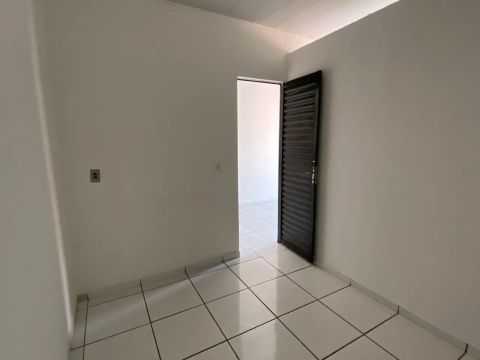 Aluga-se Apartamento 