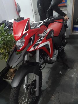XRE 300 RALLY ANO 2021 MODELO 2022