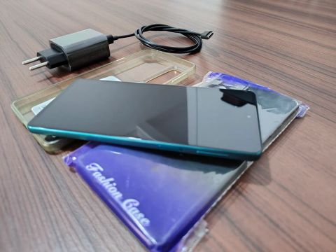 Smartphone 5g Motorola Moto EDGE 20
